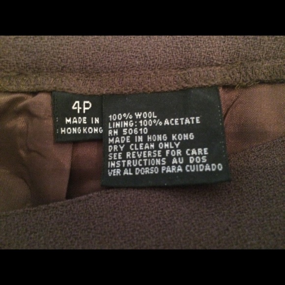 Donated Brown suit w faux fur trim - Picture 6 of 8